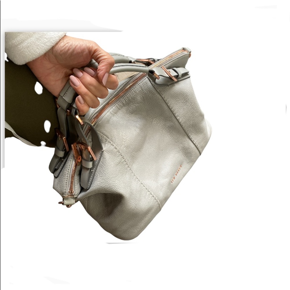 Ted Baker Ash Gray Medium/ Large Bag Handbag Genuine Leather Rose Gold Metal - Picture 12 of 16